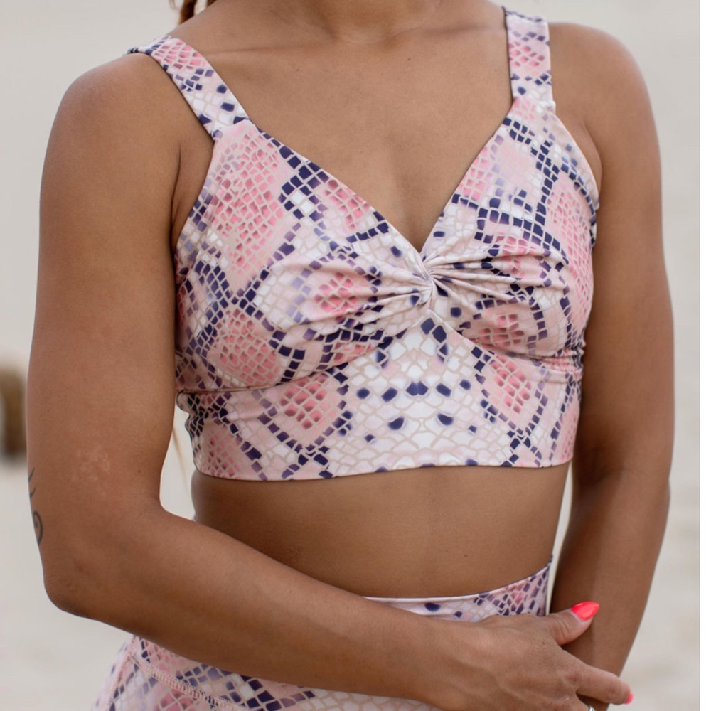 BNWT SAVVI Kiwi Bra XL Snakeskin